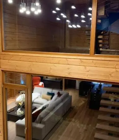 别墅 Arttysur Lux Village Casa 8 Superlujo 塞拉内华达